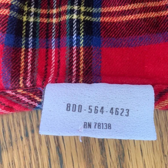 The Vermont Country Store Red Plaid Nightgown cabin-core winter ski mountain - Picture 6 of 6